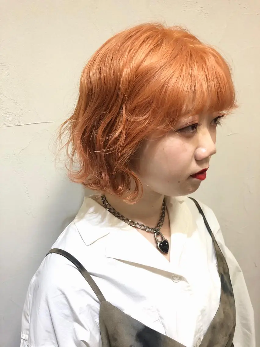 ショート カラー ハイトーンカラー オレンジ ボブ ヘアカラー 千葉 郁也のヘアスタイル