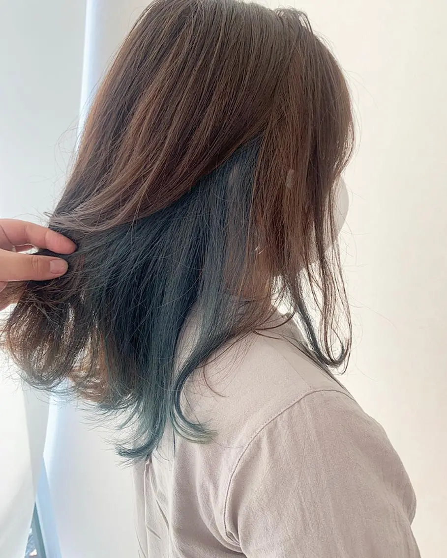 ミディアム カラー インナーカラー カット ヘアカラー 透明感♡︎♡︎ 佐々木早苗のヘアスタイル