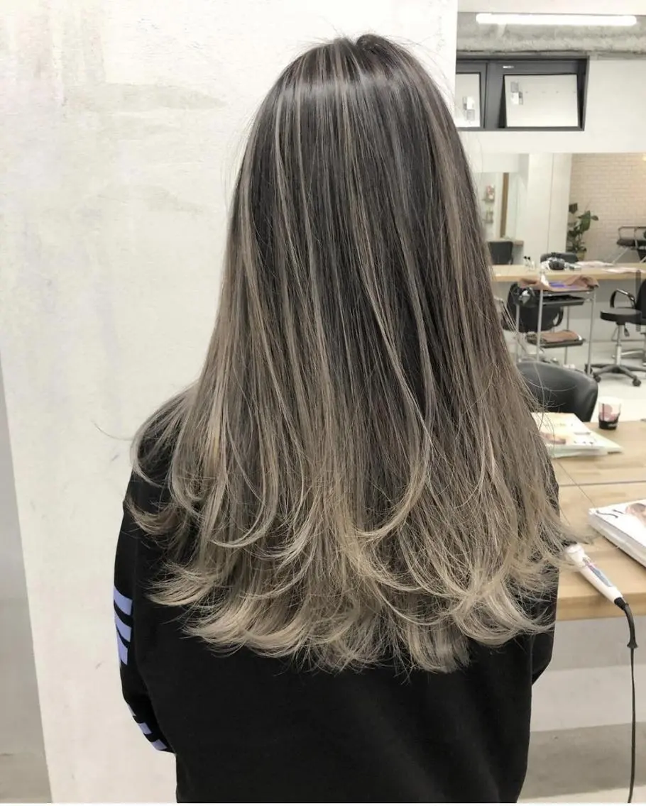 ロング カラー アディクシーカラー 透明感カラー イルミナカラー ANGELICA JR和歌山店のヘアスタイル