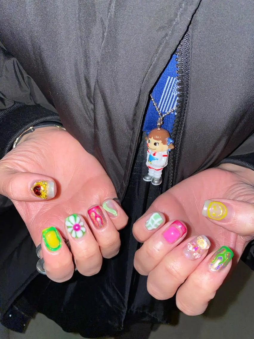 ネイル 氷ネイル・うるうるネイル 韓国ネイル Nail by Licorneのネイルデザイン