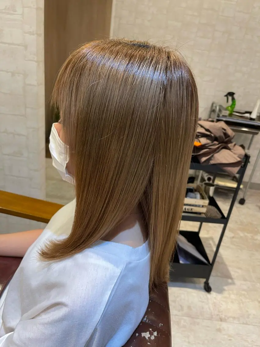ロング カット ヘアカラー トリートメント 🍭透明感カラー 志賀拓海🍬🌈のヘアスタイル