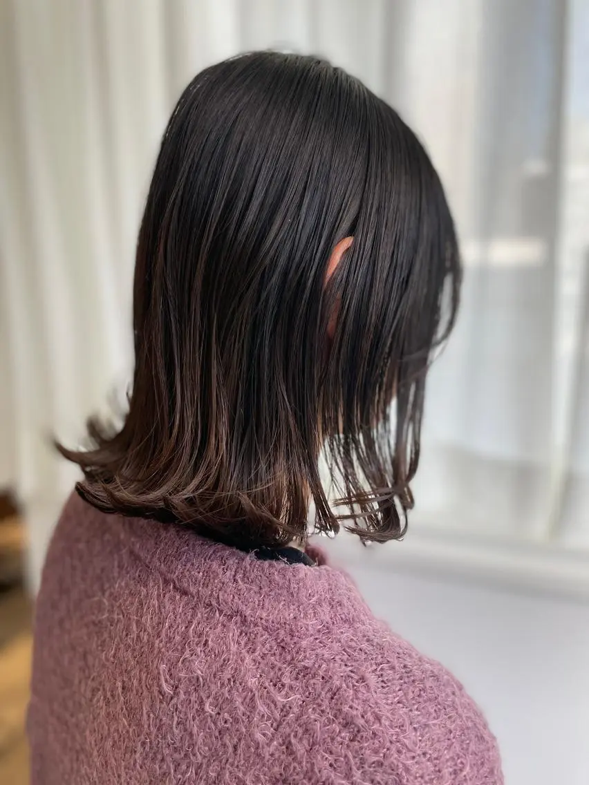 ミディアム カラー i'll 未空のヘアスタイル