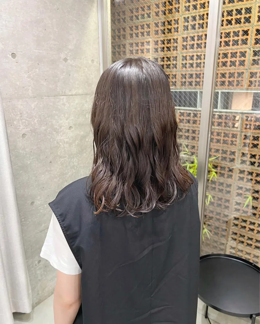 ミディアム パーマ カット ヘアカラー パーマ ボブパーマコテ巻き風 パーマNo1深江秀平のヘアスタイル
