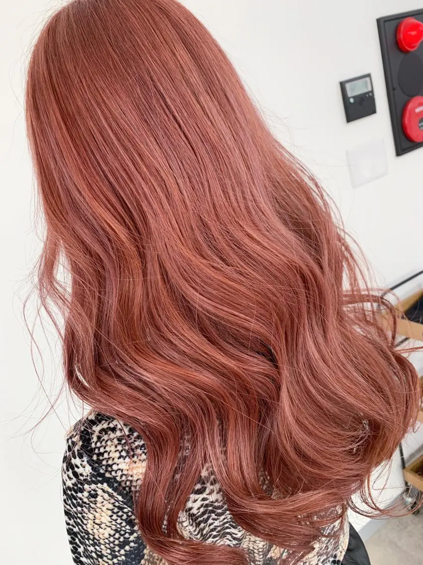 ロング ヘアカラー トリートメント 🥇近藤 恭輔🥇 Recharme新保のヘアスタイル