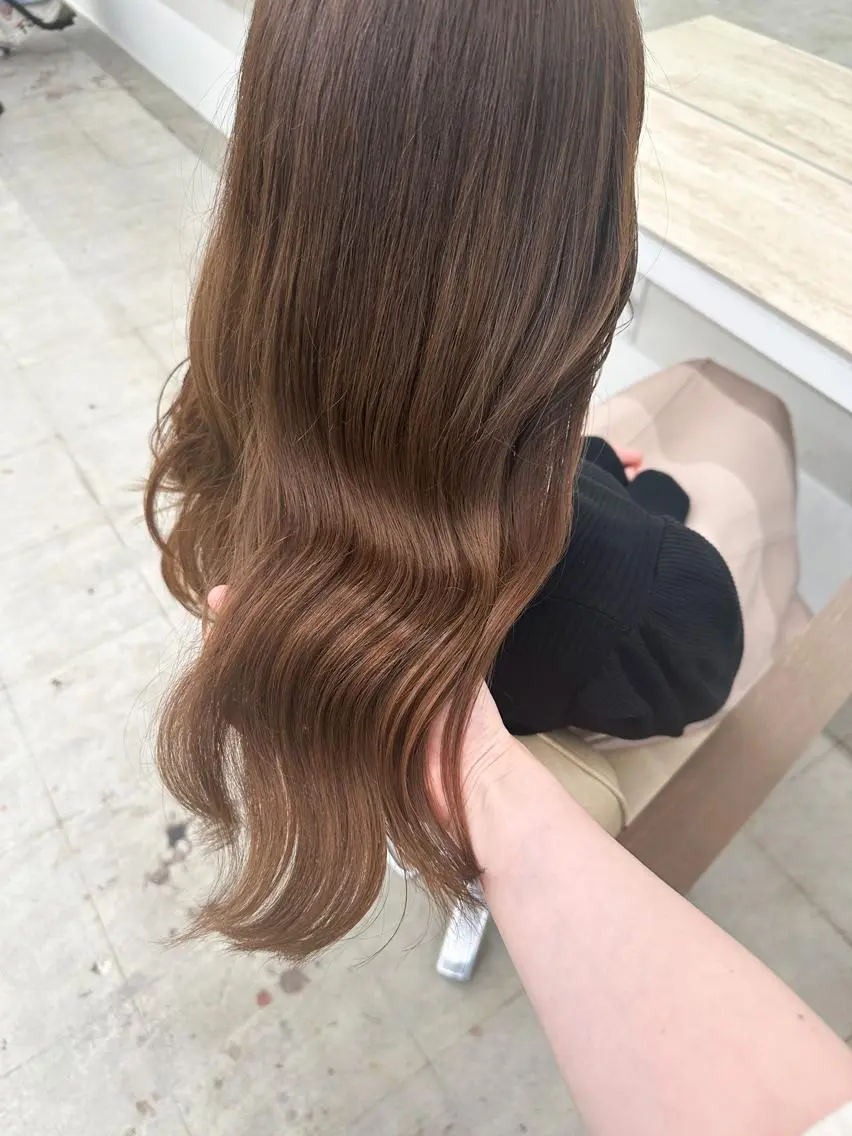 ロング カラー ヘアカラー 🌼透明感艶カラー オリーブ🌼河村咲のヘアスタイル