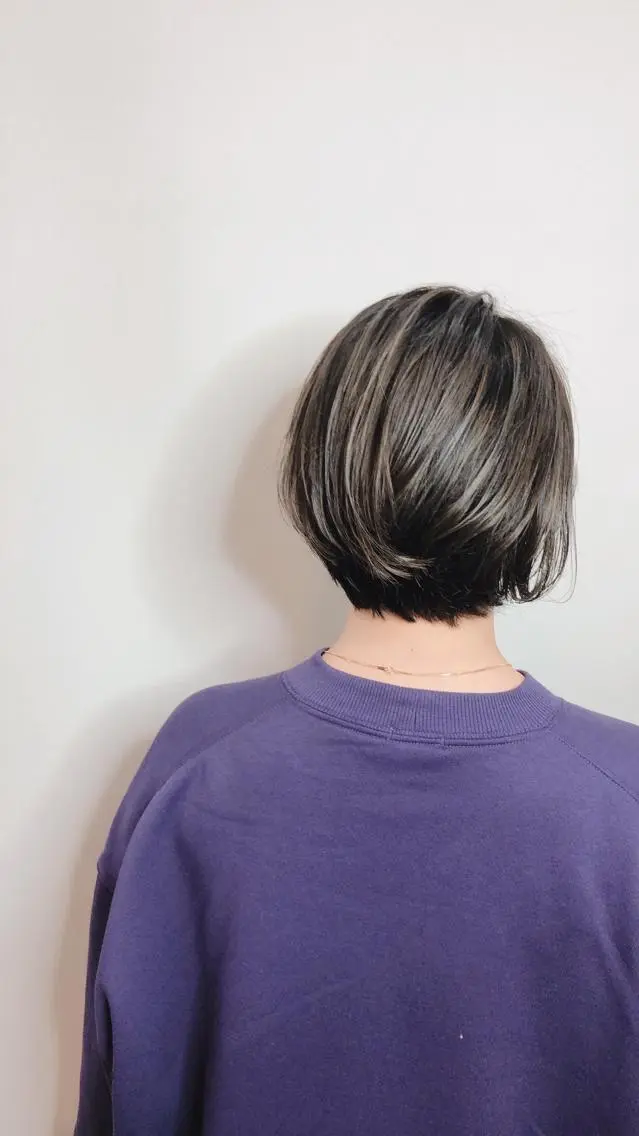 ショート カラー NINE+/代表 ブリーチ特化型サロンのヘアスタイル
