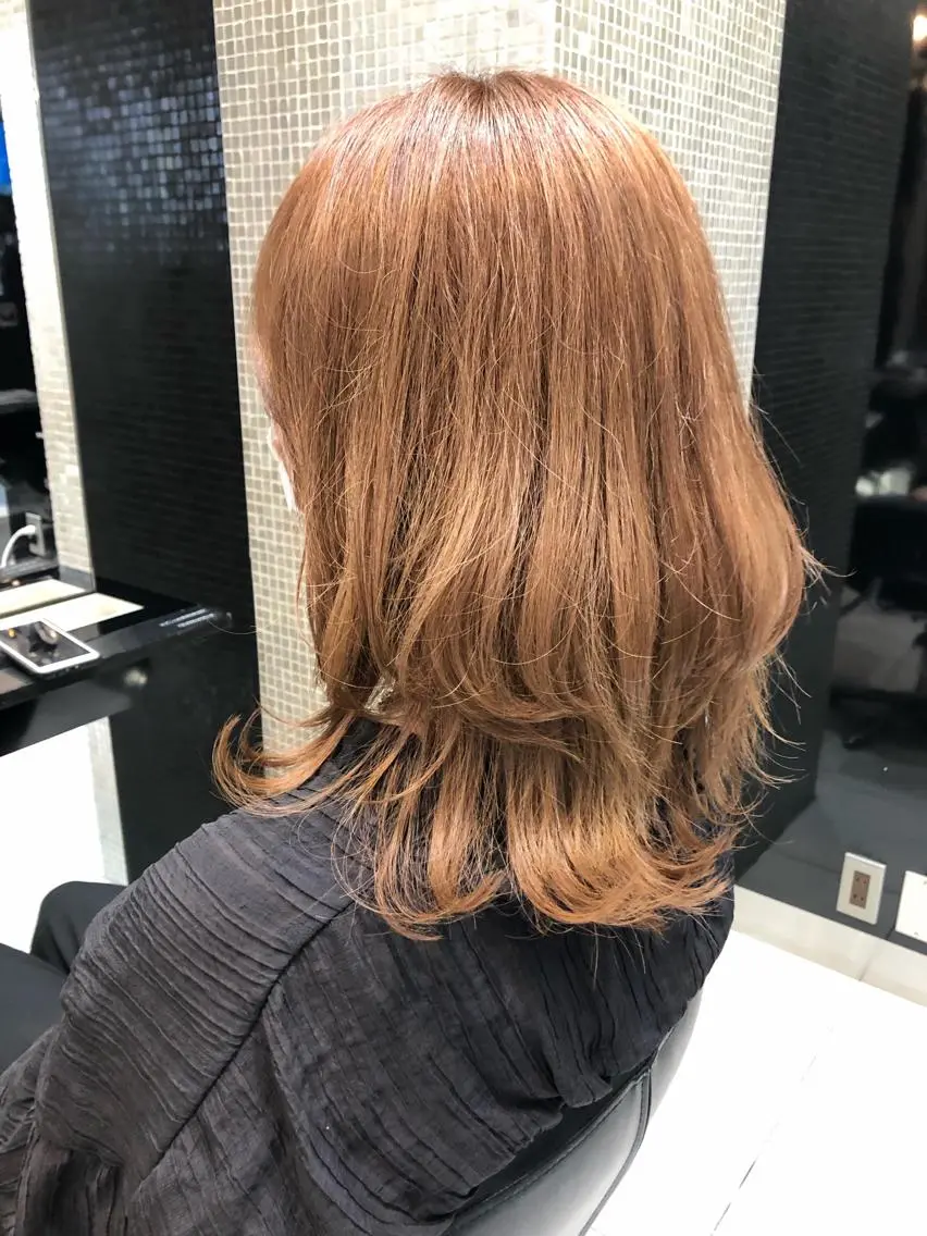 セミロング カラー テラコッタ 女性リピ90%🍨 🩷佐藤みずきのヘアスタイル
