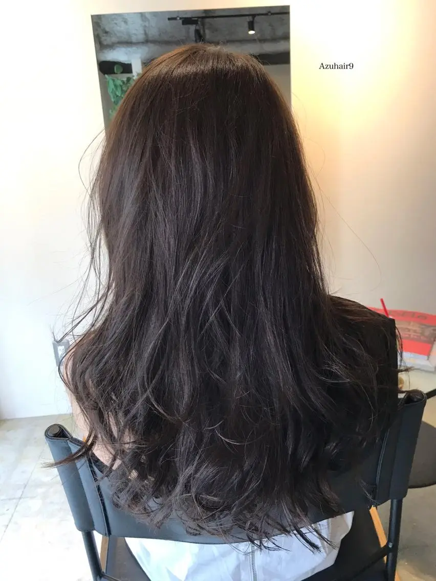 ロング カラー アッシュ グレージュ RHAIRSALON 西山梓のヘアスタイル