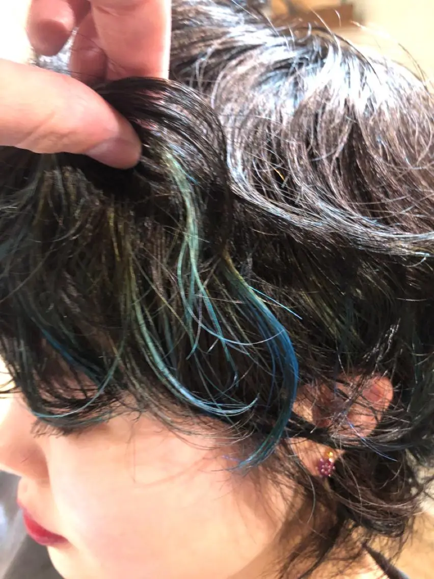 ショート ヘアカラー 竹内 宏法のヘアスタイル