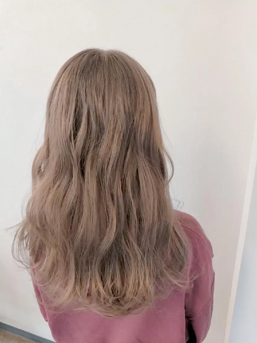 ロング カラー バレイヤージュ ブリーチ ケアブリーチ 透明感カラー ダブルカラー ヘアカラー トリートメント ブリーチの神 KYONのその他イメージ