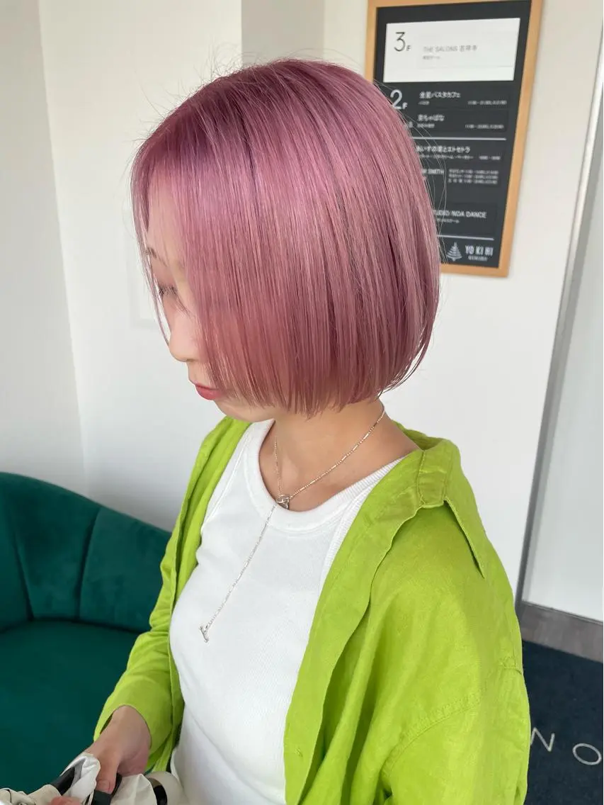 ショート カラー ダブルカラー ハイトーンカラー ピンクカラー ボブ 艶カラー🌙縮毛矯正 /ボブ【Reina】のヘアスタイル
