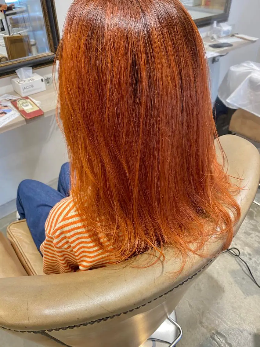 ミディアム カラー ブリーチ オレンジ ヘアカラー トリートメント 美髪・髪質改善 有田怜平のヘアスタイル