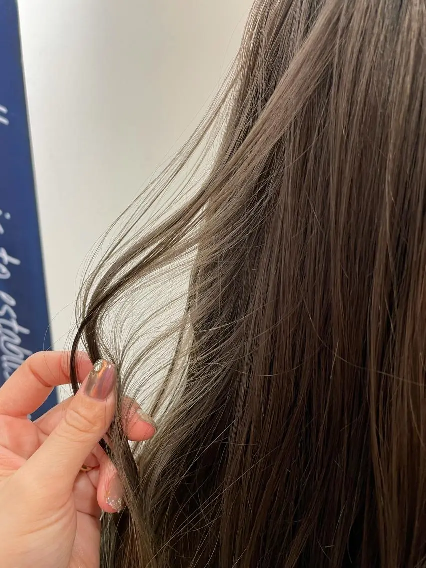 カラー グレージュ ヘアカラー トリートメント Ma ruのヘアスタイル