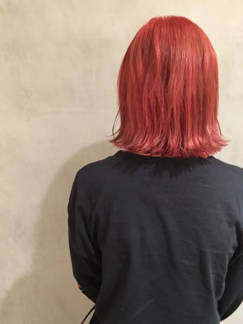 ショート カラー レッドカラー 大西 直人のヘアスタイル