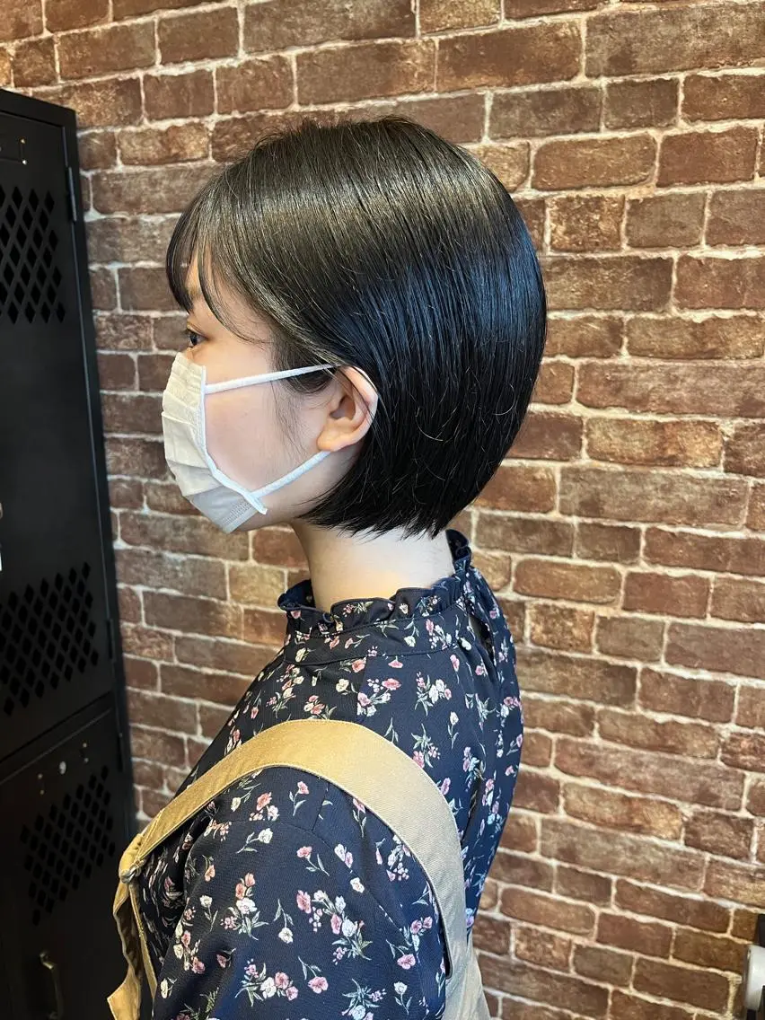 ショート カラー パーマ ヘアアレンジ メンズ キッズ ネイル マツエク・マツパ アイブロウ メンズハイライト メンズパーマ ブラウンカラー ケアカラー 透明感カラー 久木原 ゆりのヘアスタイル