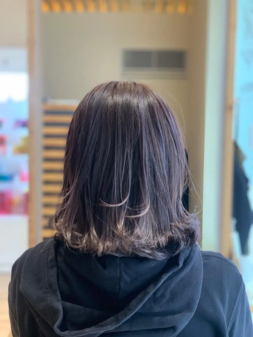 セミロング カラー 関口 友行のヘアスタイル