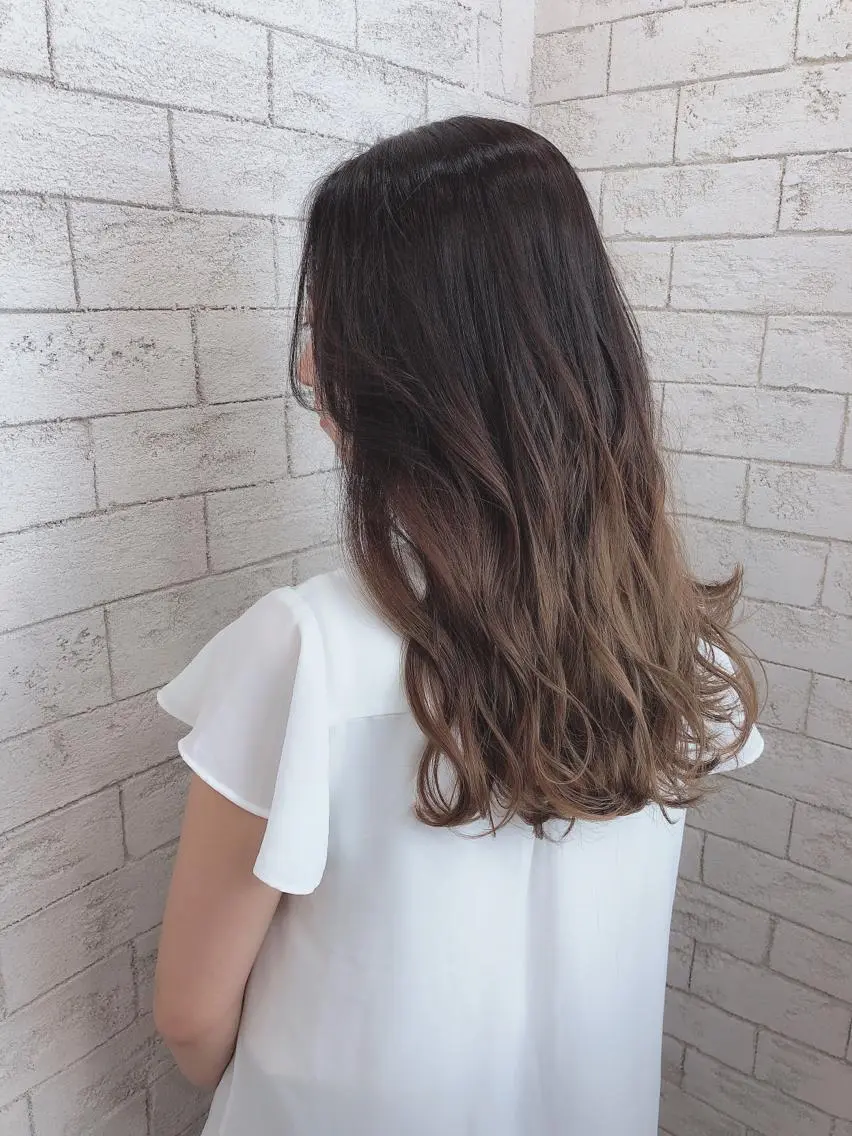 ロング カラー デザインカラー ️韓国ヘア/レイヤー カット❤️Yūkaのヘアスタイル