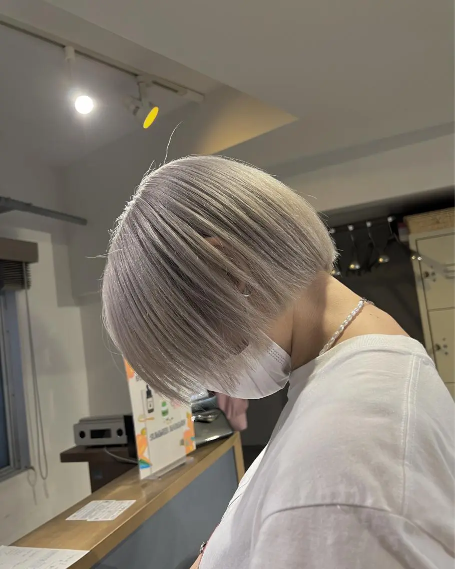 ショート カラー ヘアカラー ブリーチなしベージュ カラー✨Takeのヘアスタイル