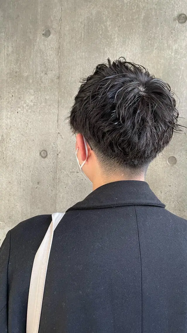 パーマ メンズ もりたみかこ 美容師お休み中のヘアスタイル