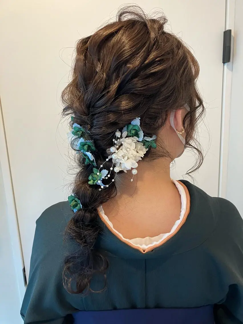 ヘアアレンジ 卒業式のヘアスタイル Hair&Make Nahoのマツエク・マツパデザイン