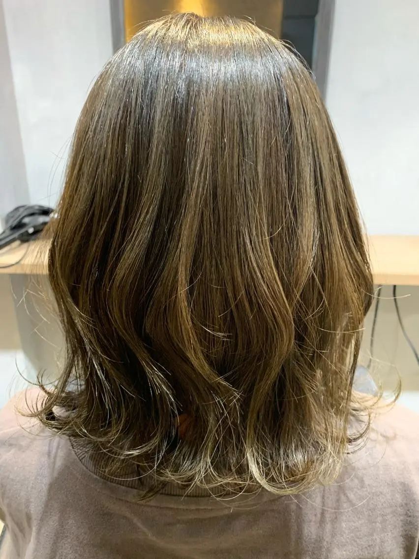 ミディアム カラー 透明感カラー カット ヘアカラー トリートメント katsuya hiroのヘアスタイル
