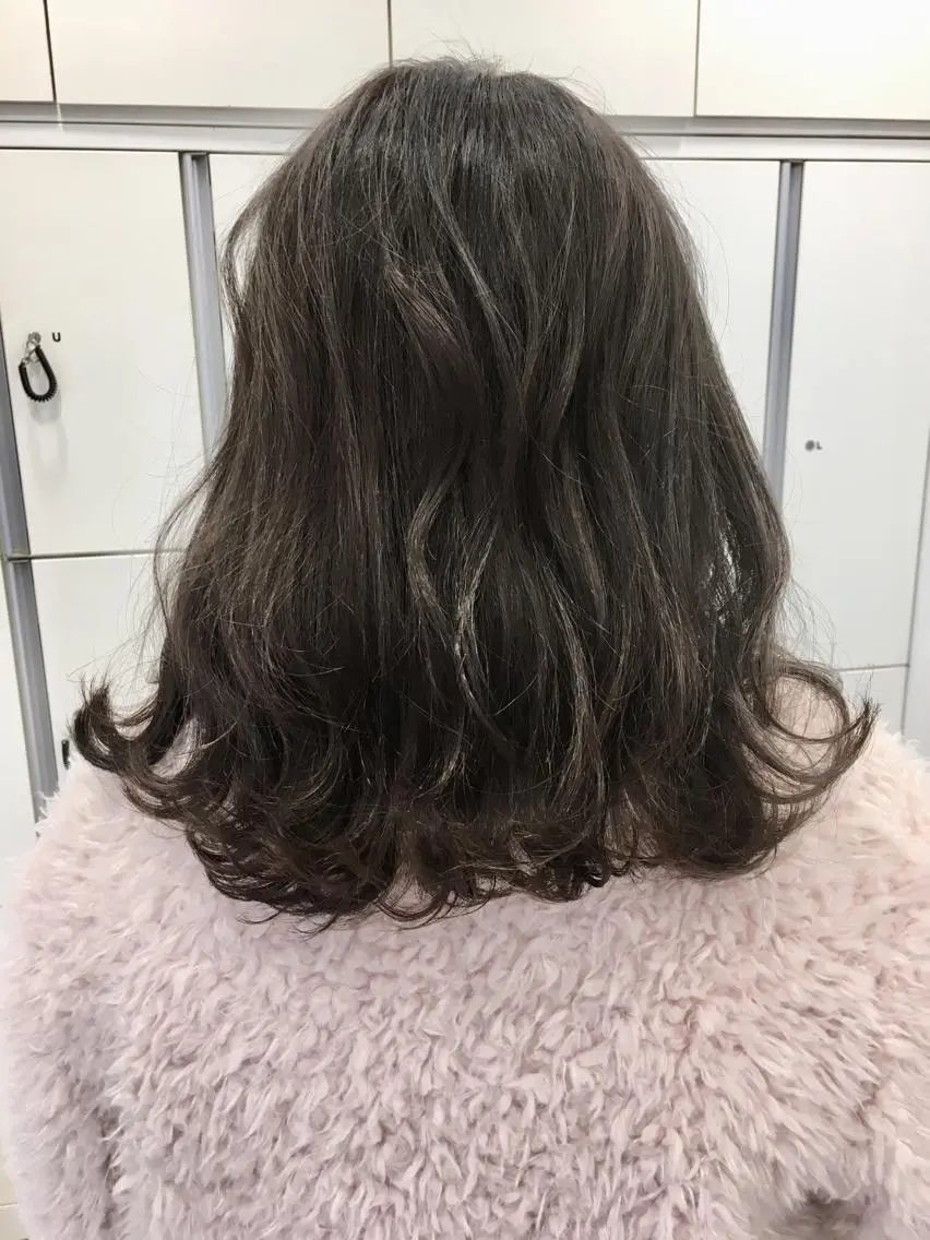 ミディアム ハイライト 寺内 紳悟のヘアスタイル