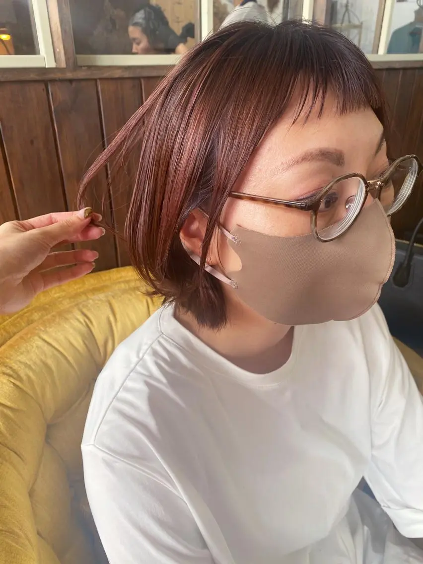ショート オン眉 miloc🫧 MOMOYOのヘアスタイル