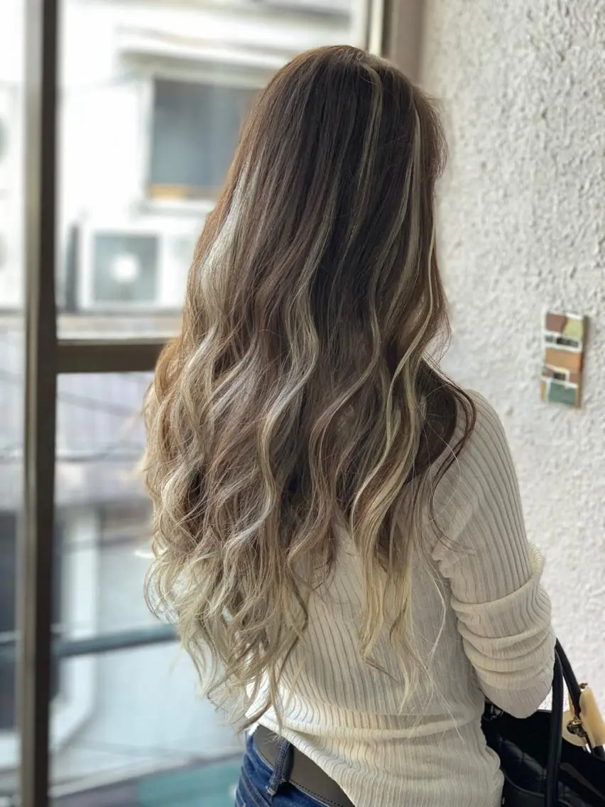 ロング eye エクステ専門店Rのヘアスタイル