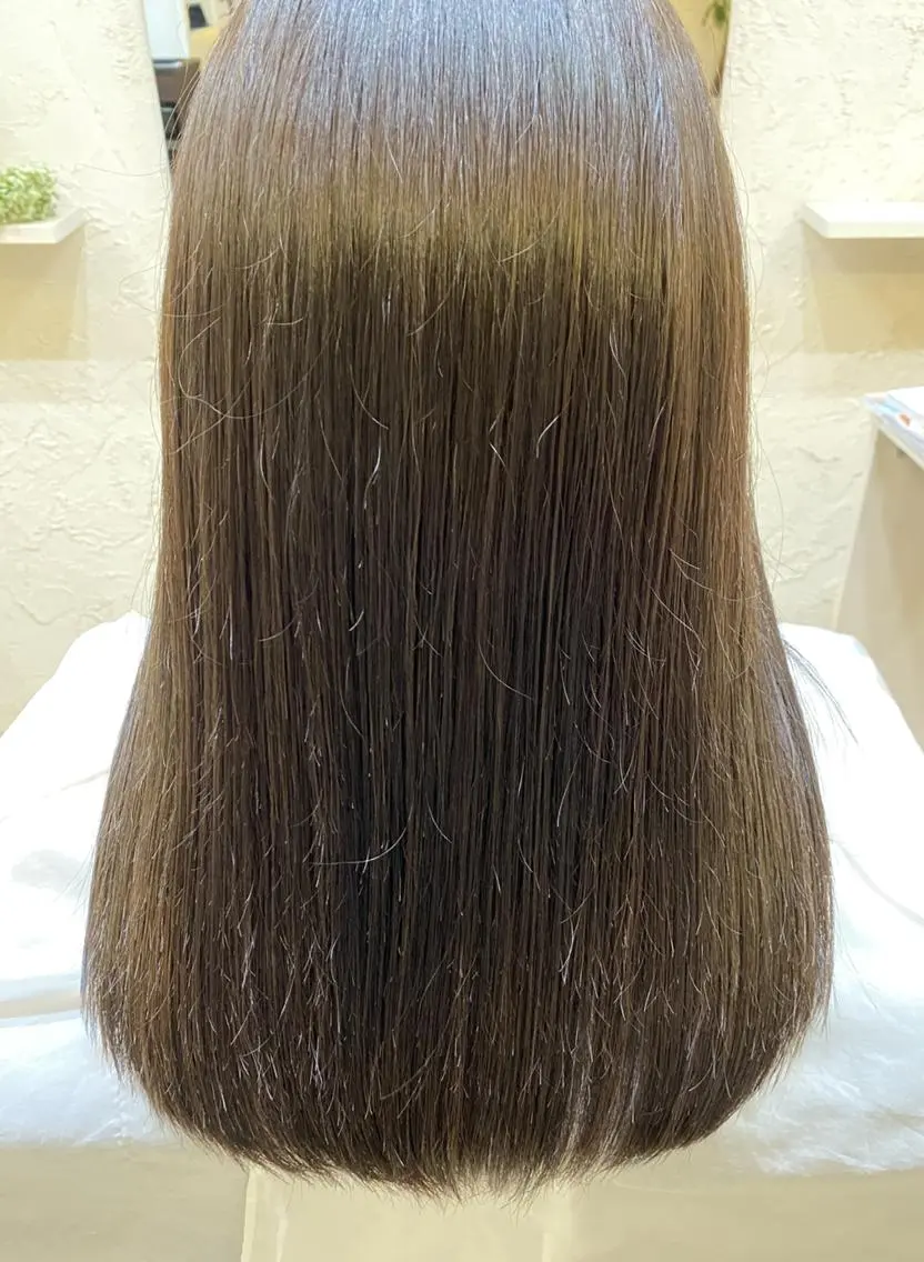 ロング 近藤 大介のヘアスタイル
