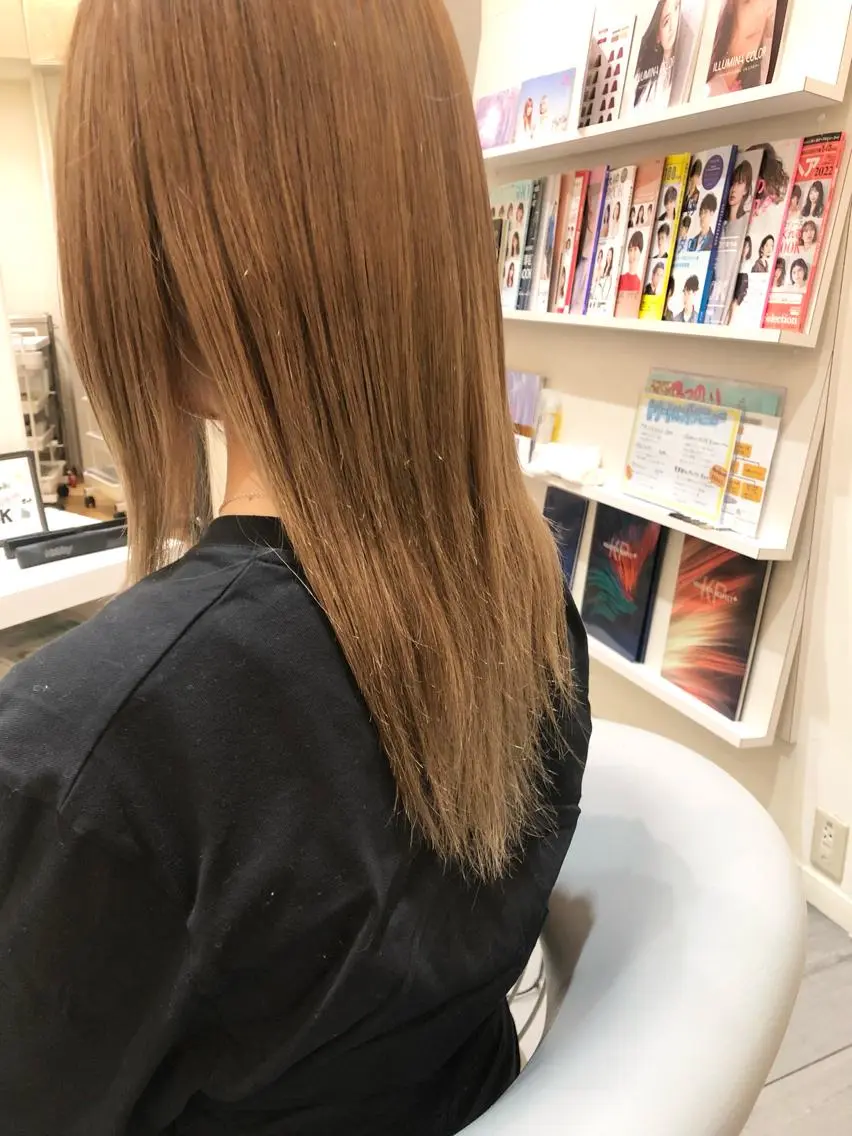 ロング カラー ブリーチ 透明感カラー 阪上 沙織のヘアスタイル