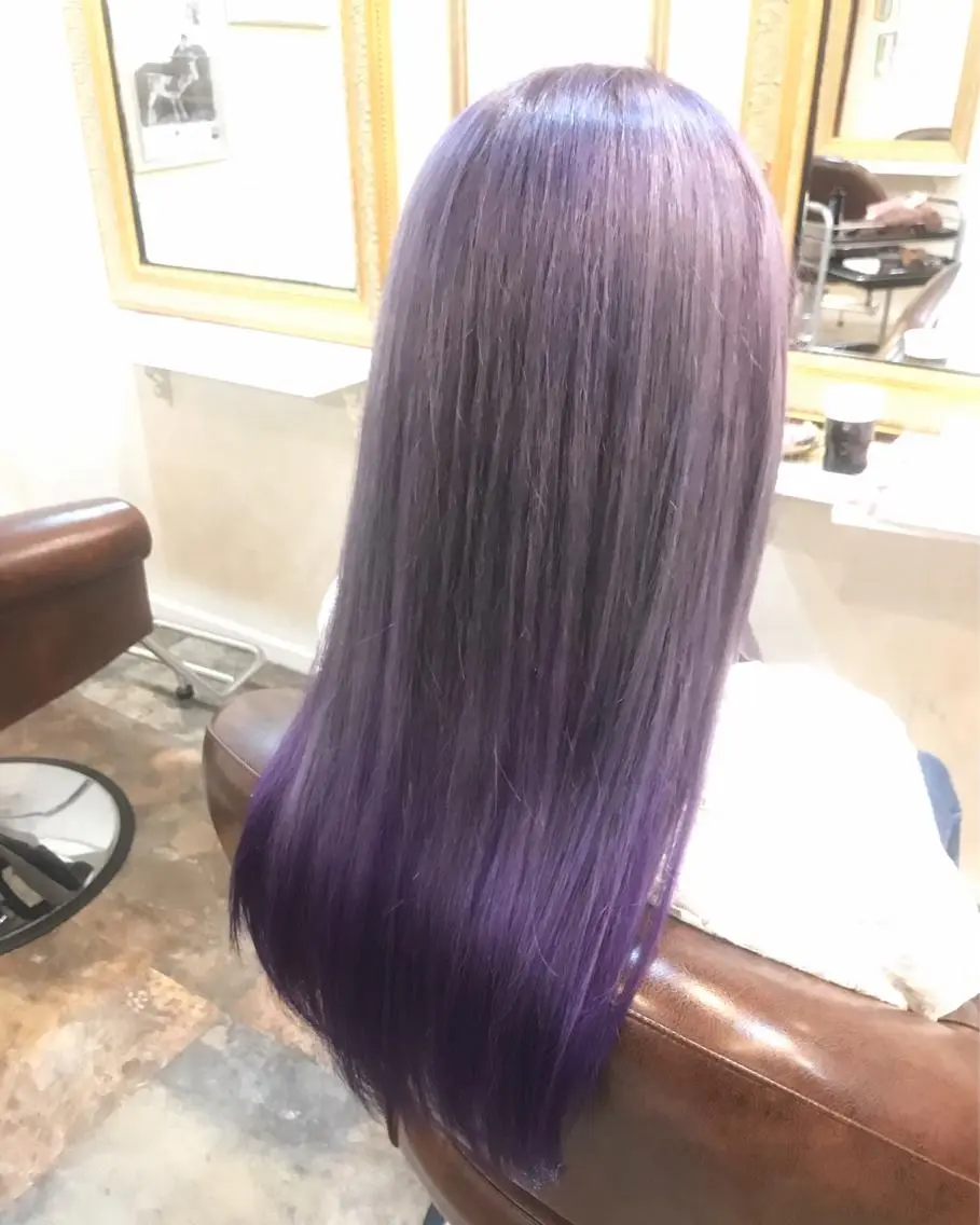 ロング カラー アッシュ ラベンダーカラー ラベンダーアッシュ 岩谷/ブリーチ 🪽透明感カラーのヘアスタイル