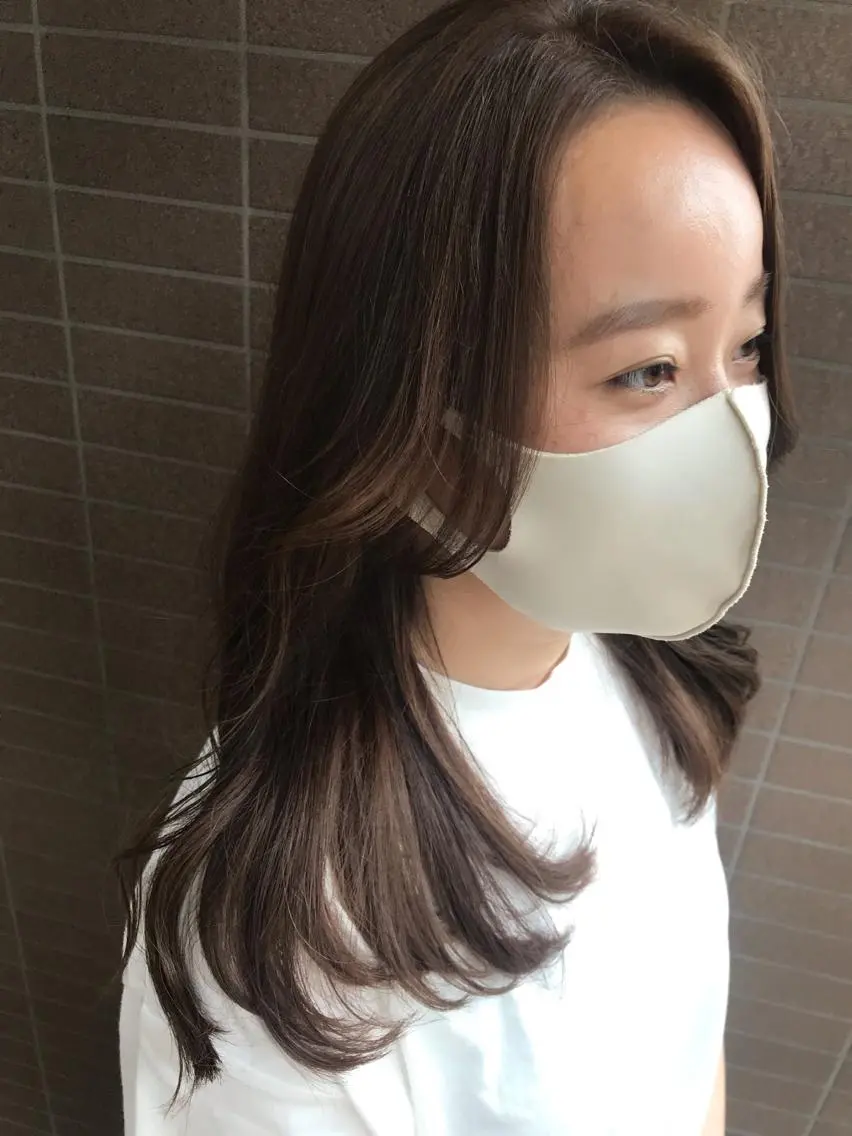 ミディアム ヘアカラー yukari 艶髪ヘアのヘアスタイル