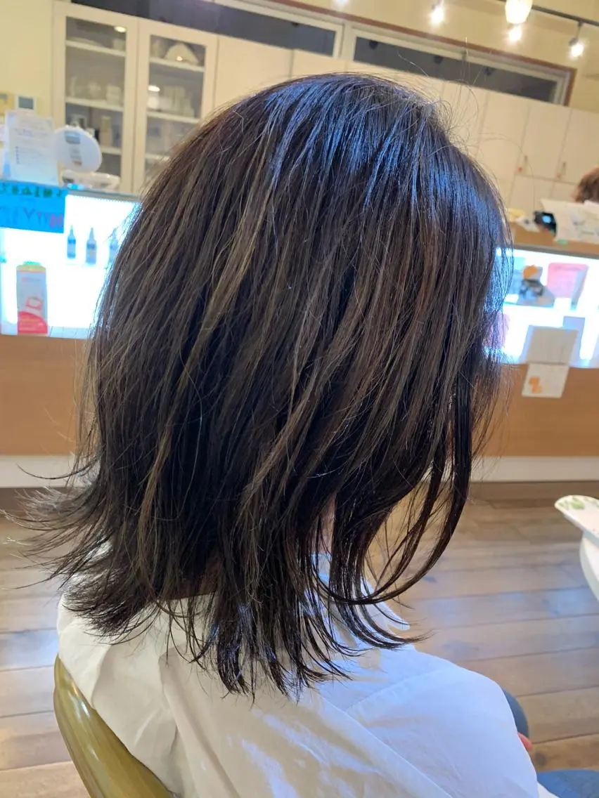 ミディアム ハイライト 小杉輝/ショート /艶カラー✨のヘアスタイル