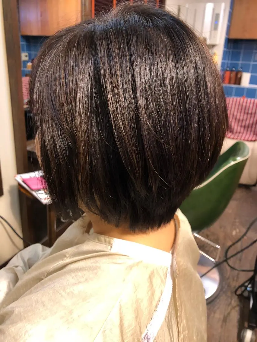 ショート ショートボブ ボブ ショートヘア 長谷川 薫のヘアスタイル