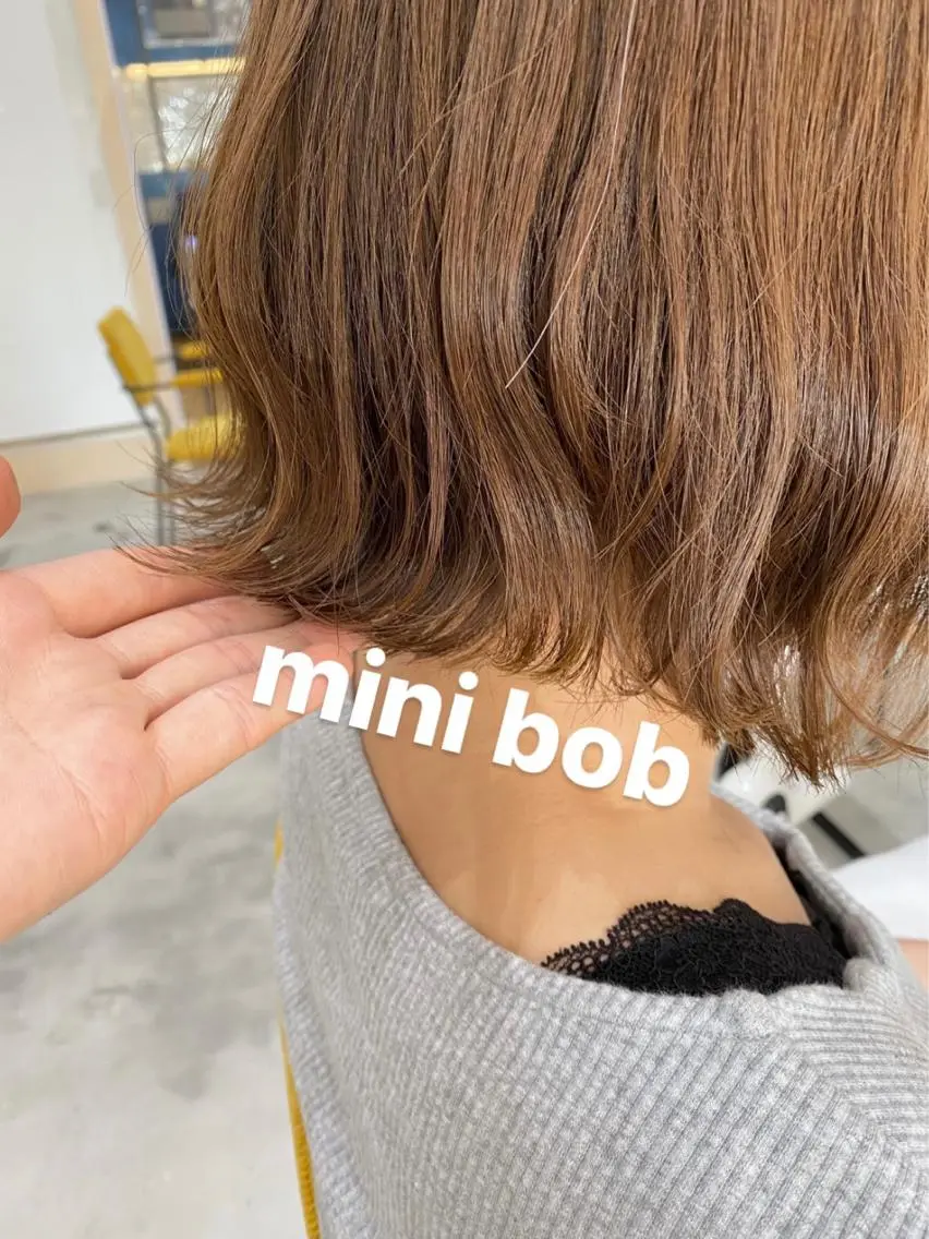 ミディアム カット ENIF ヤマグチアツコのヘアスタイル