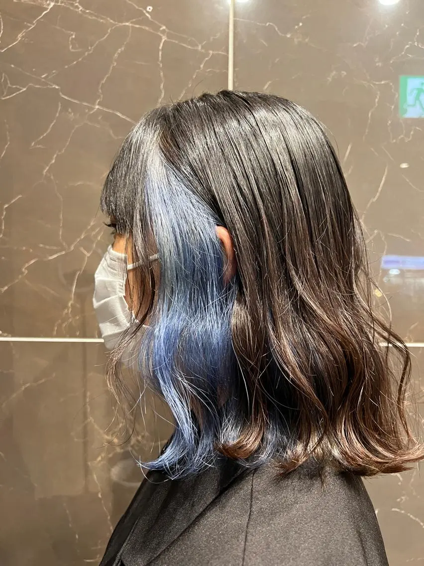 ミディアム ❤️‍🔥 RENA❤️‍🔥のヘアスタイル