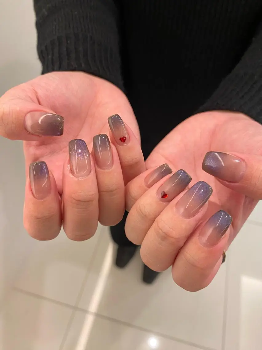ネイル ブルー クリアネイル グラデーション キラキラネイル マグネットネイル NailAVANCE miyuのネイルデザイン