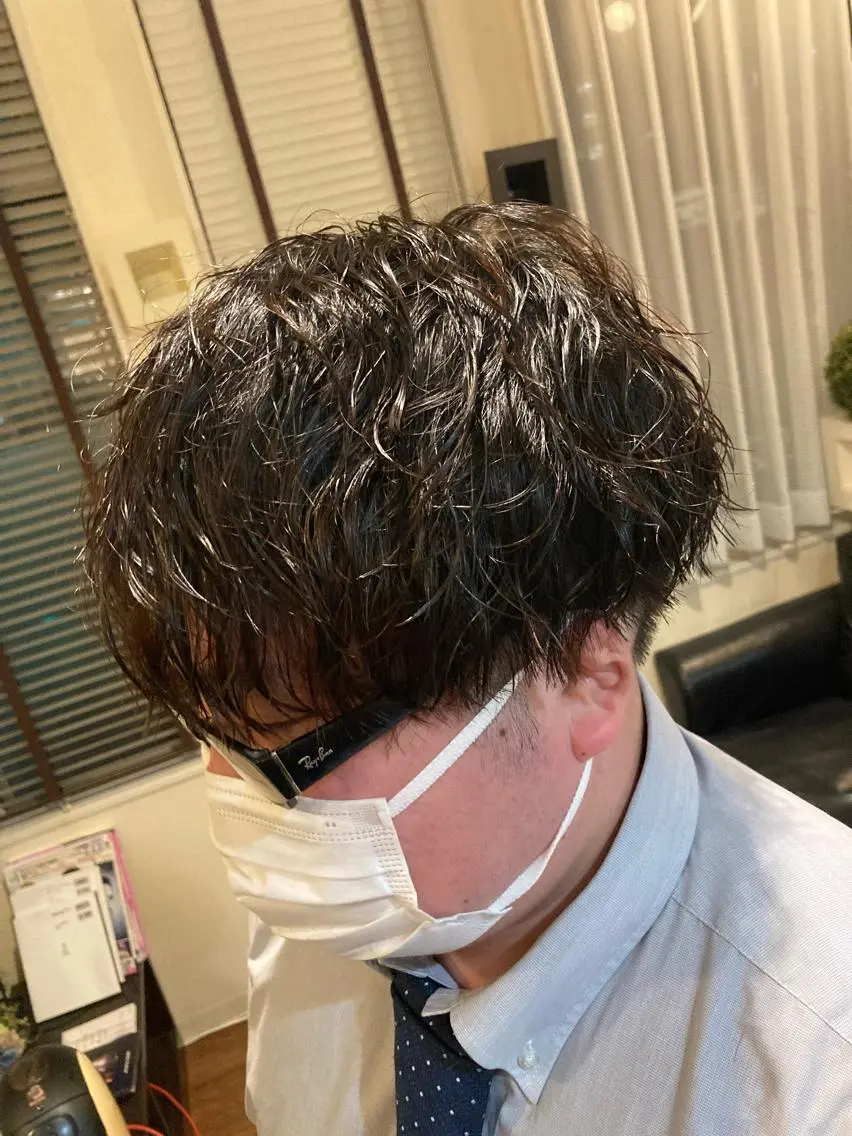ミディアム パーマ メンズ マッシュ パーマが得意な【最高 悠斗】のヘアスタイル