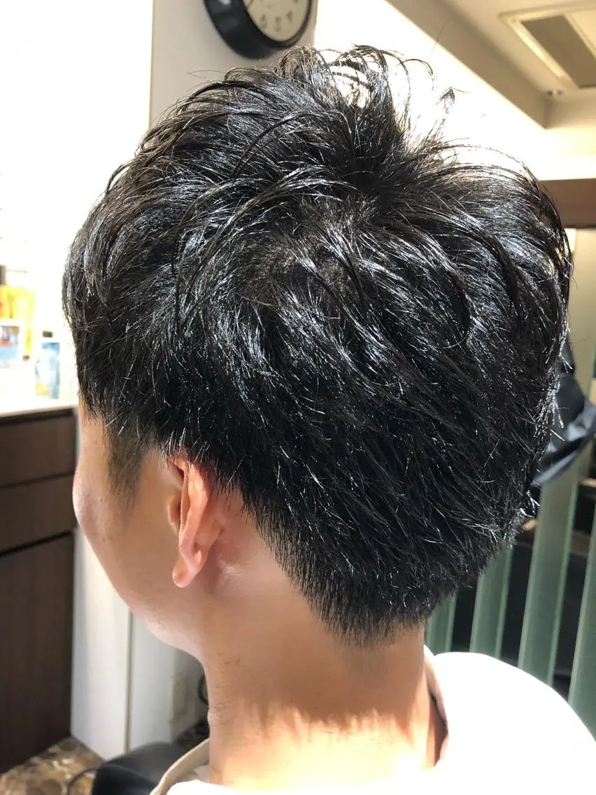 ショート カット パーマ 岡崎 隆晟のヘアスタイル