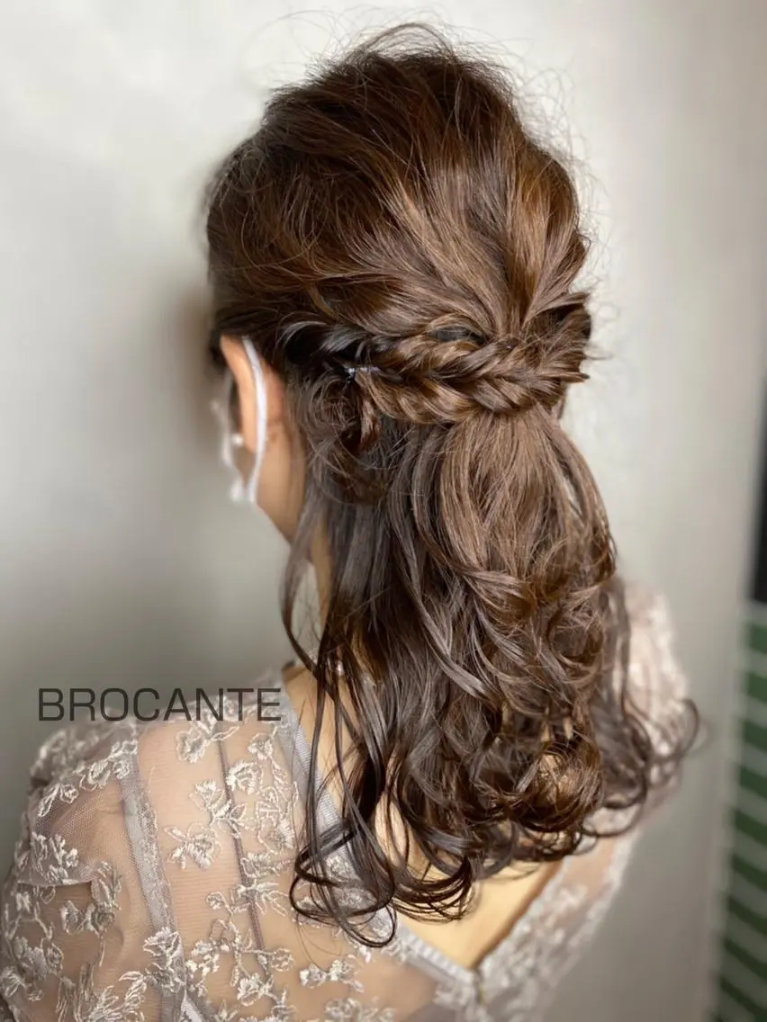ヘアアレンジ ハーフアップ 結婚式・ブライダル BROCANTE立川 karasawa.nのヘアスタイル