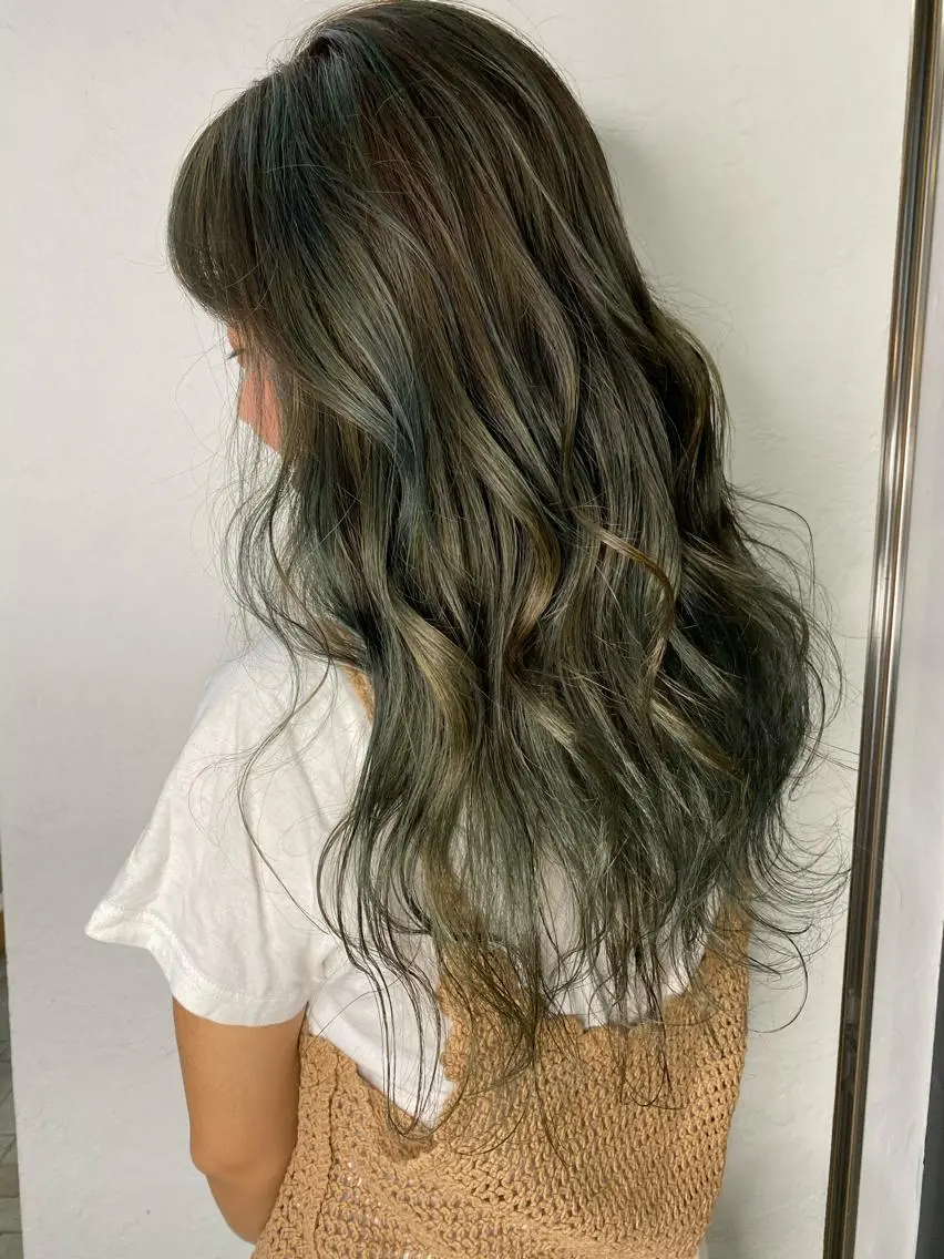 ロング ヘアカラー トップスタイリスト/ アユミのヘアスタイル