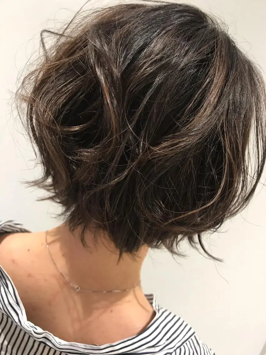 ショート ハイライト 江崎 わか子のヘアスタイル