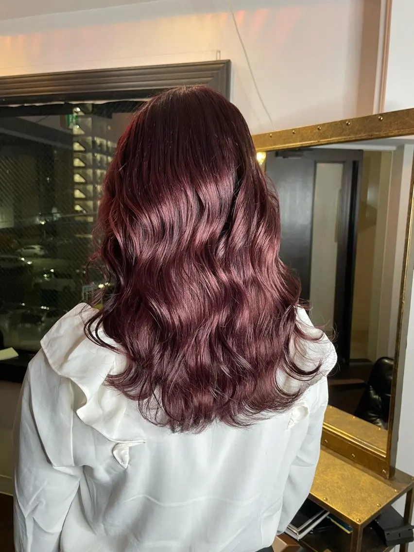 ミディアム ヘアアレンジ ヘアカラー トリートメント 安田和洋 ブリーチカラー特化のヘアスタイル