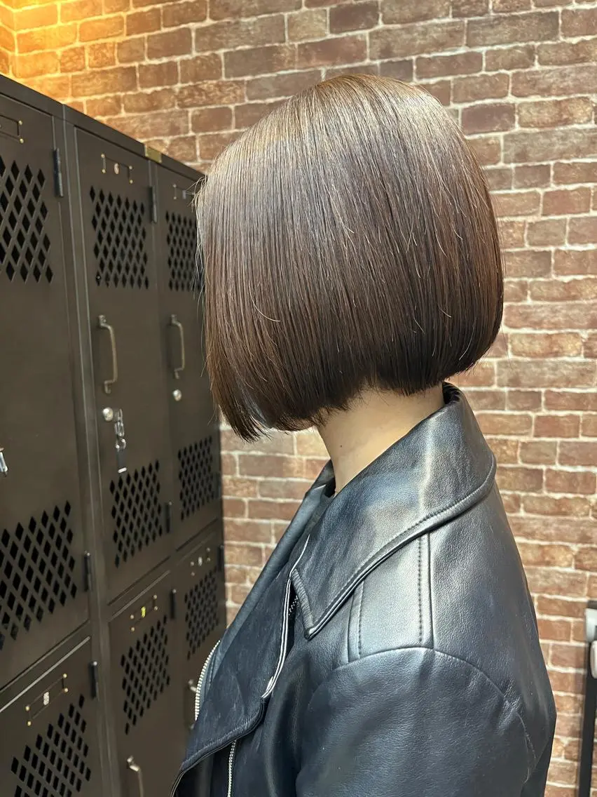 ミディアム カラー パーマ ヘアアレンジ メンズ キッズ ネイル マツエク・マツパ アイブロウ メンズブリーチ メンズハイライト メンズインナーカラー メンズ韓国風 ブリーチ 久木原 ゆりのヘアスタイル