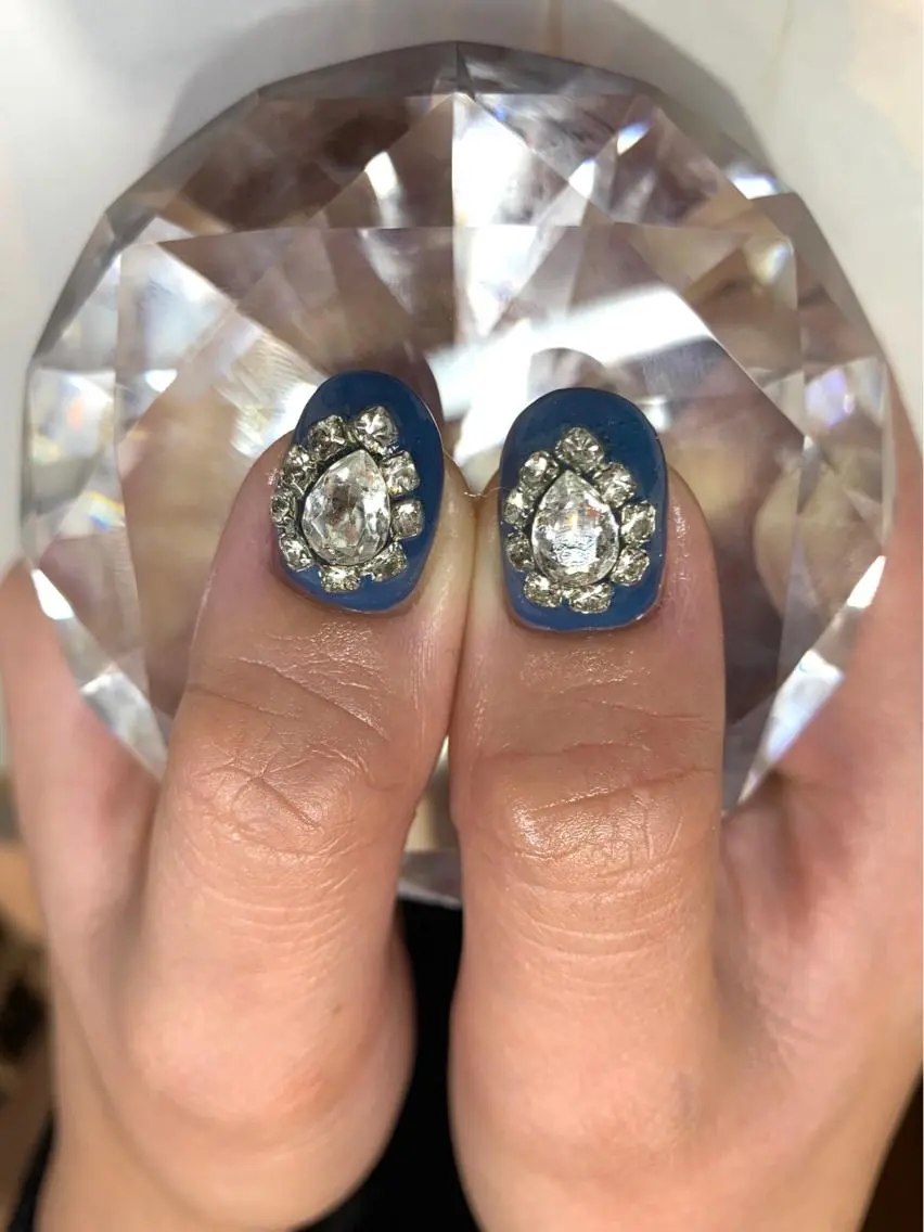 ショート ハンドネイル glow_ nailのネイルデザイン