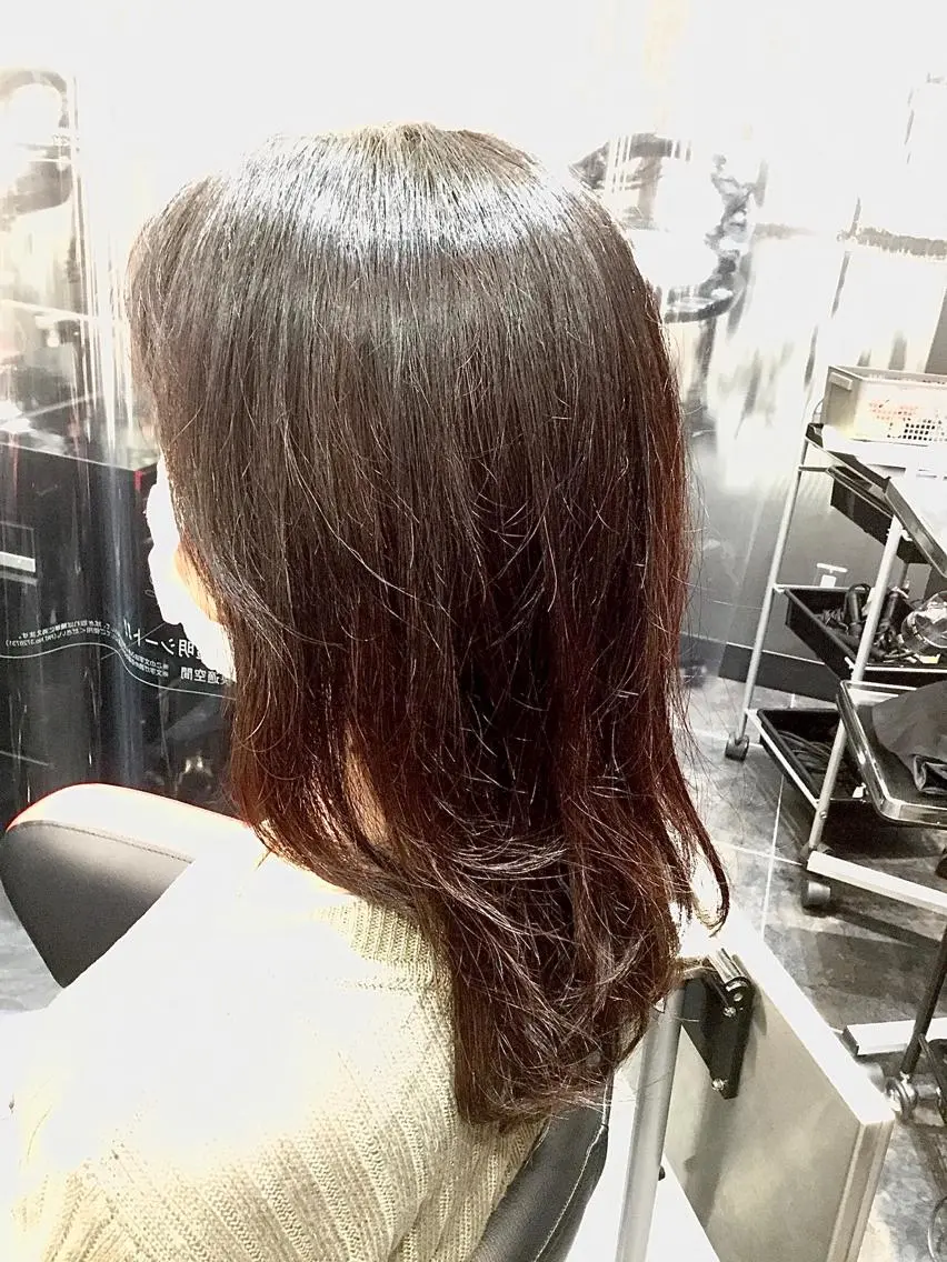 セミロング カラー Annon プライベートサロンのヘアスタイル