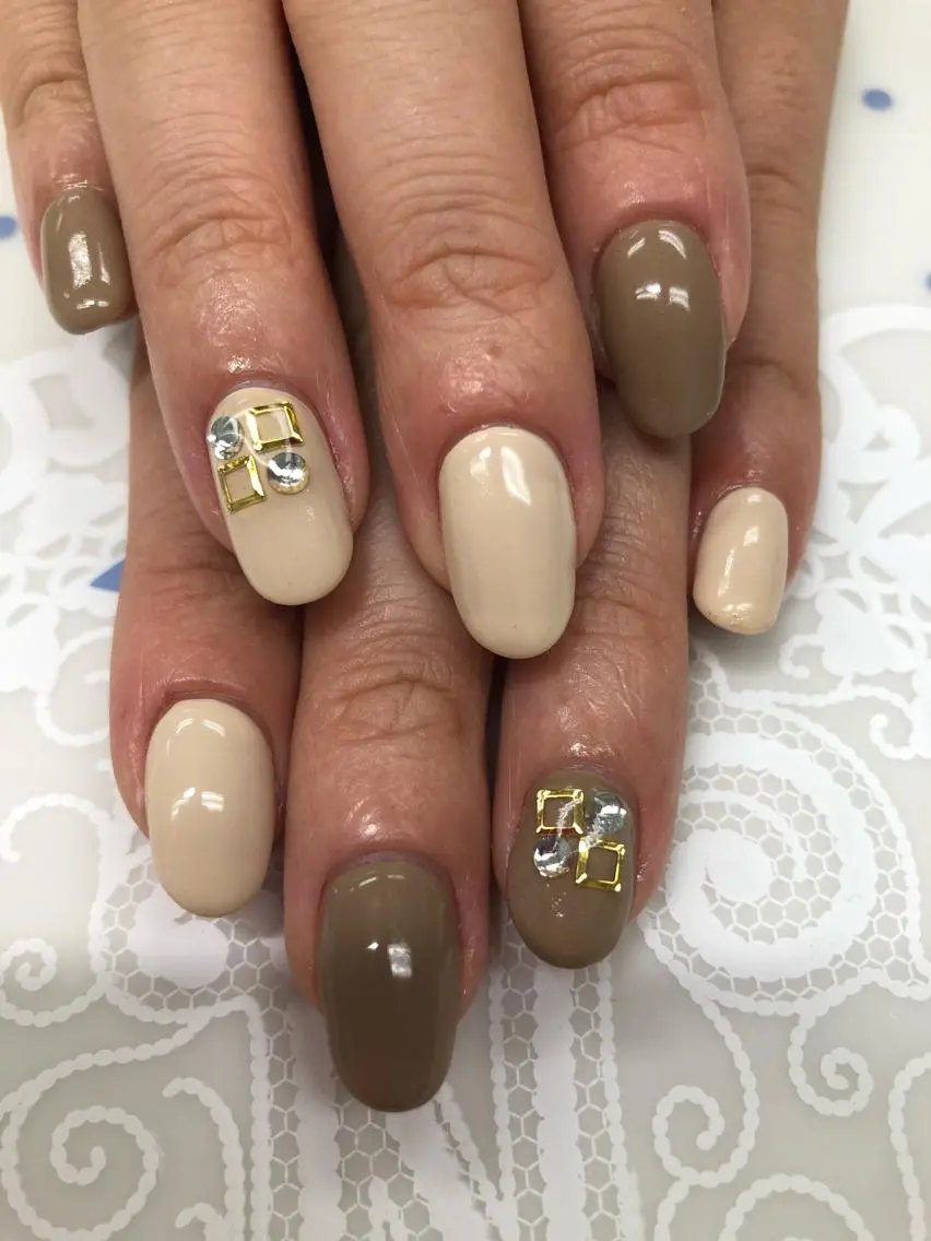 ネイル シンプルネイル 吉野✨ ネイルデザイナー✨のネイルデザイン