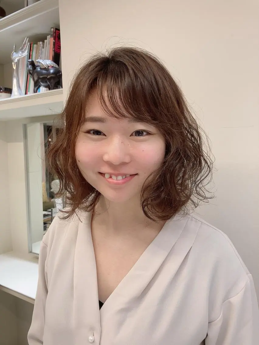 ミディアム パーマ 似合わせカット/ カラー🌼松原 寿花のヘアスタイル