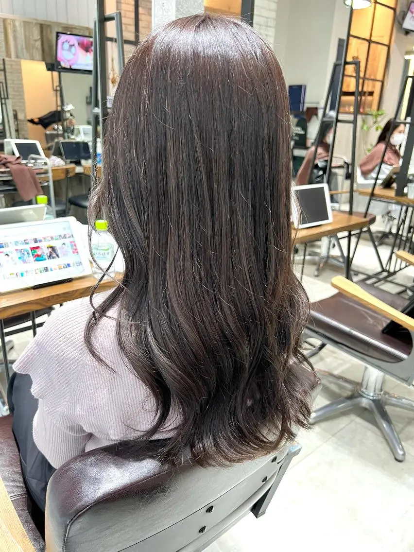 ロング カラー ベージュカラー ラベンダーカラー ラベンダーベージュ カット ヘアカラー トリートメント 🌿ニュアンス/髪質 改善🌿Fukudaのヘアスタイル