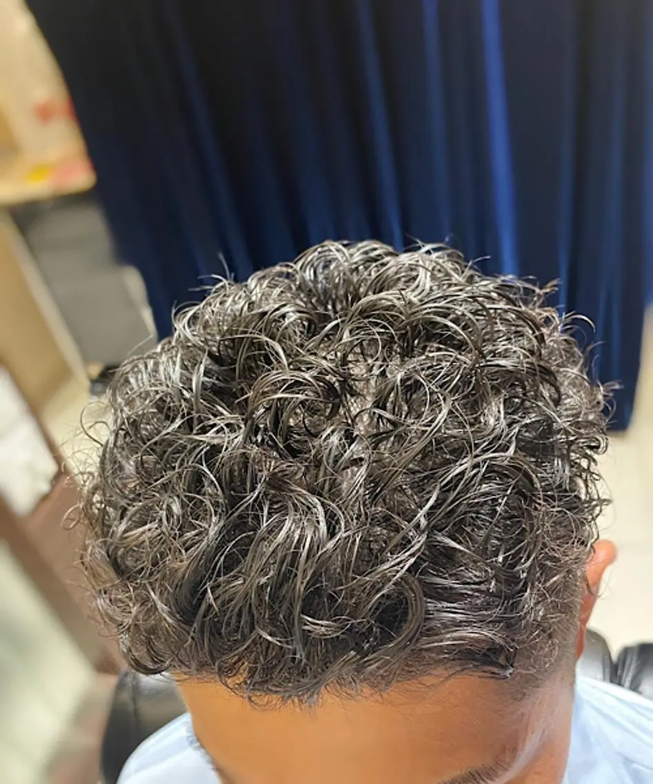 ショート パーマ カット パーマ 岡崎 隆晟のヘアスタイル